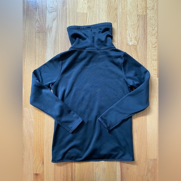 Under Armour Black Pullover - Picture 2 of 3